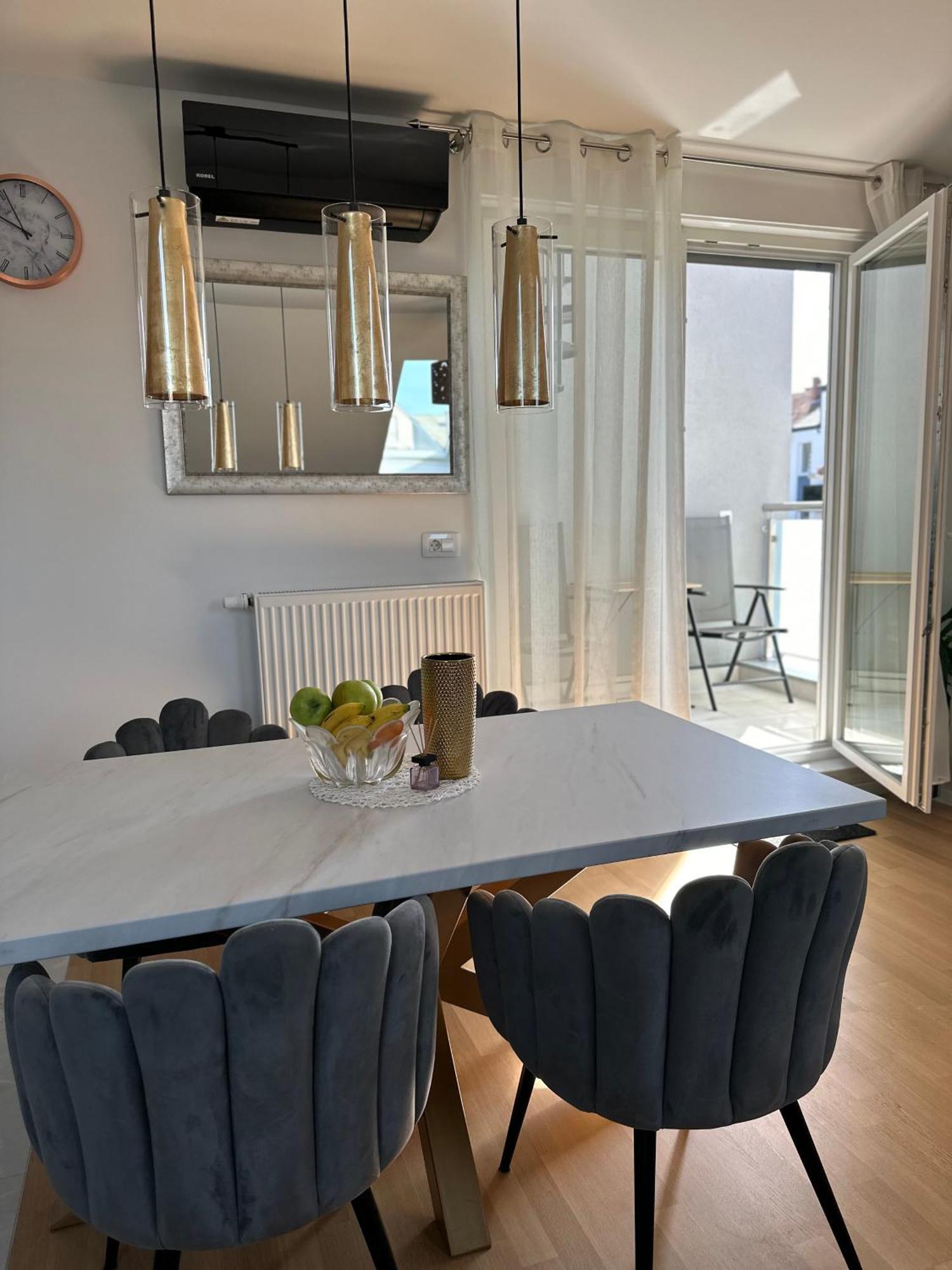 Apartman “Manhattan” Križevci Εξωτερικό φωτογραφία