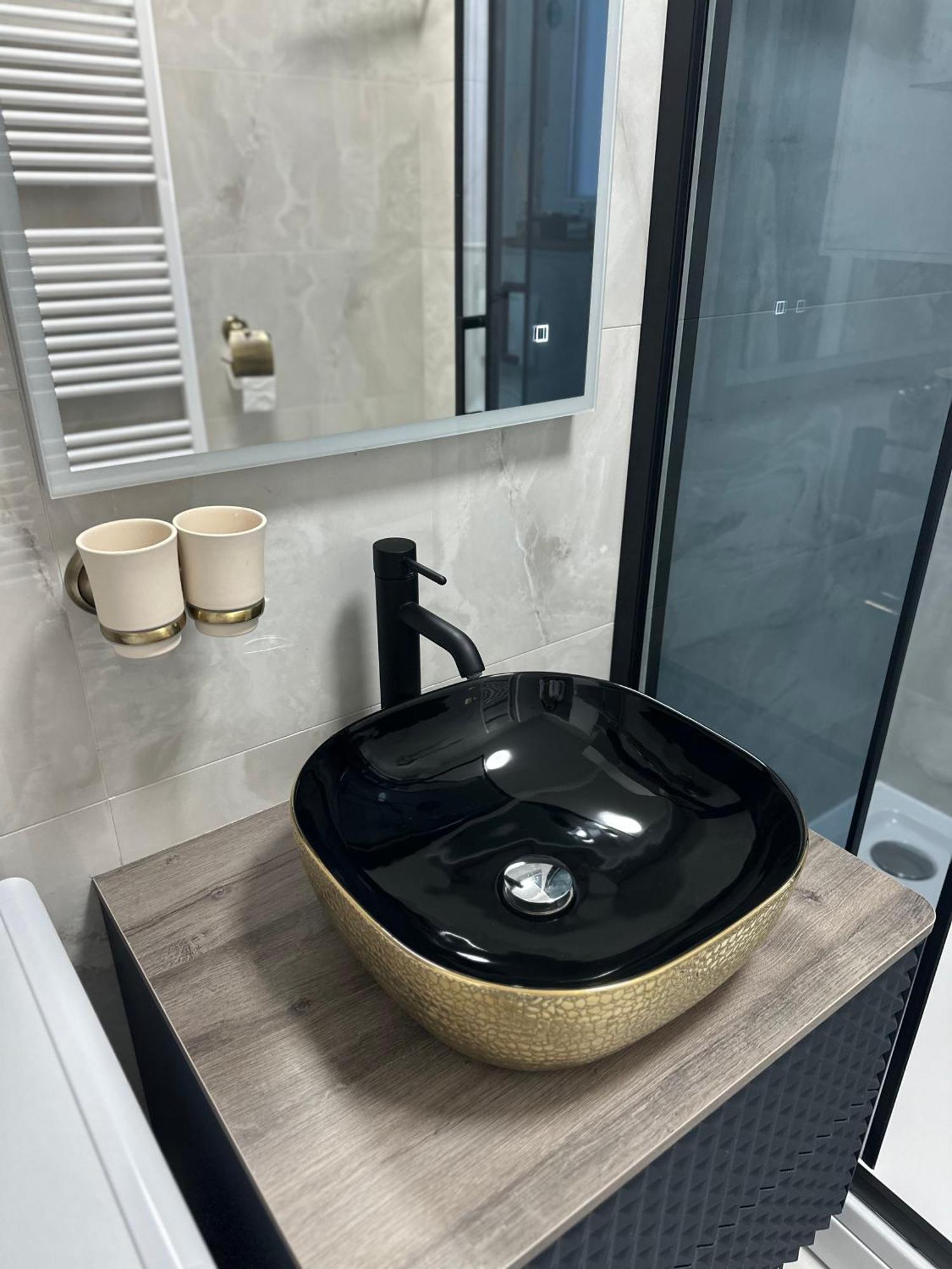 Apartman “Manhattan” Križevci Εξωτερικό φωτογραφία
